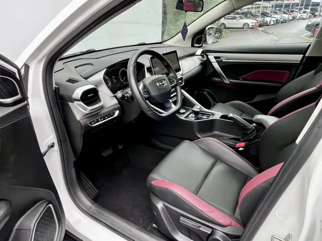 Geely Binyue — Фото автомобиля 7