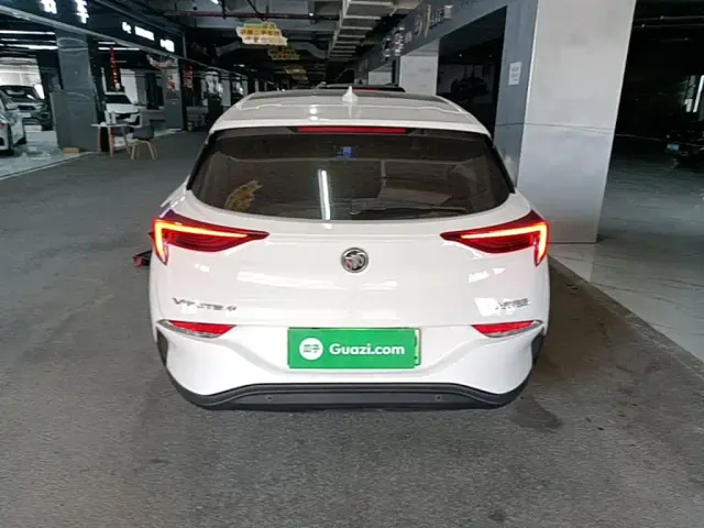 Buick Velite 6 — Фото автомобиля 5