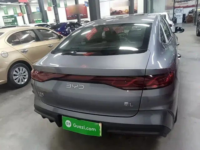BYD Qin L — Фото автомобиля 5