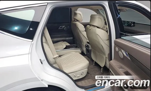 Genesis GV80 2.5T Бензин AWD — Фото автомобиля 12