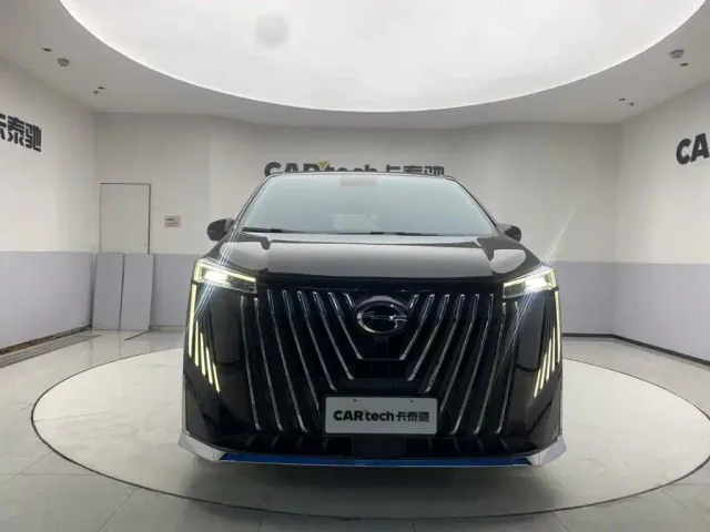 GAC Trumpchi M8 — Фото автомобиля 3