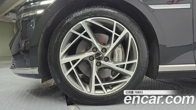 Genesis G90 RS4 — Фото автомобиля 5