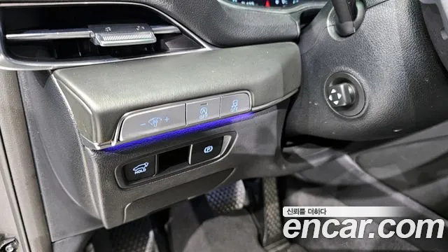 Genesis GV80 2.5T Бензин 2WD — Фото автомобиля 15