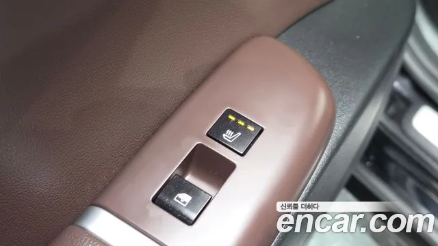 Hyundai Grandeur GN7 — Фото автомобиля 30