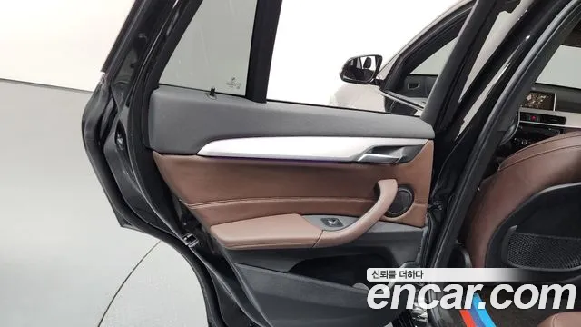 BMW X1 — Фото автомобиля 6