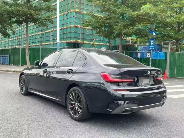 BMW 3 Series — Фото автомобиля 3