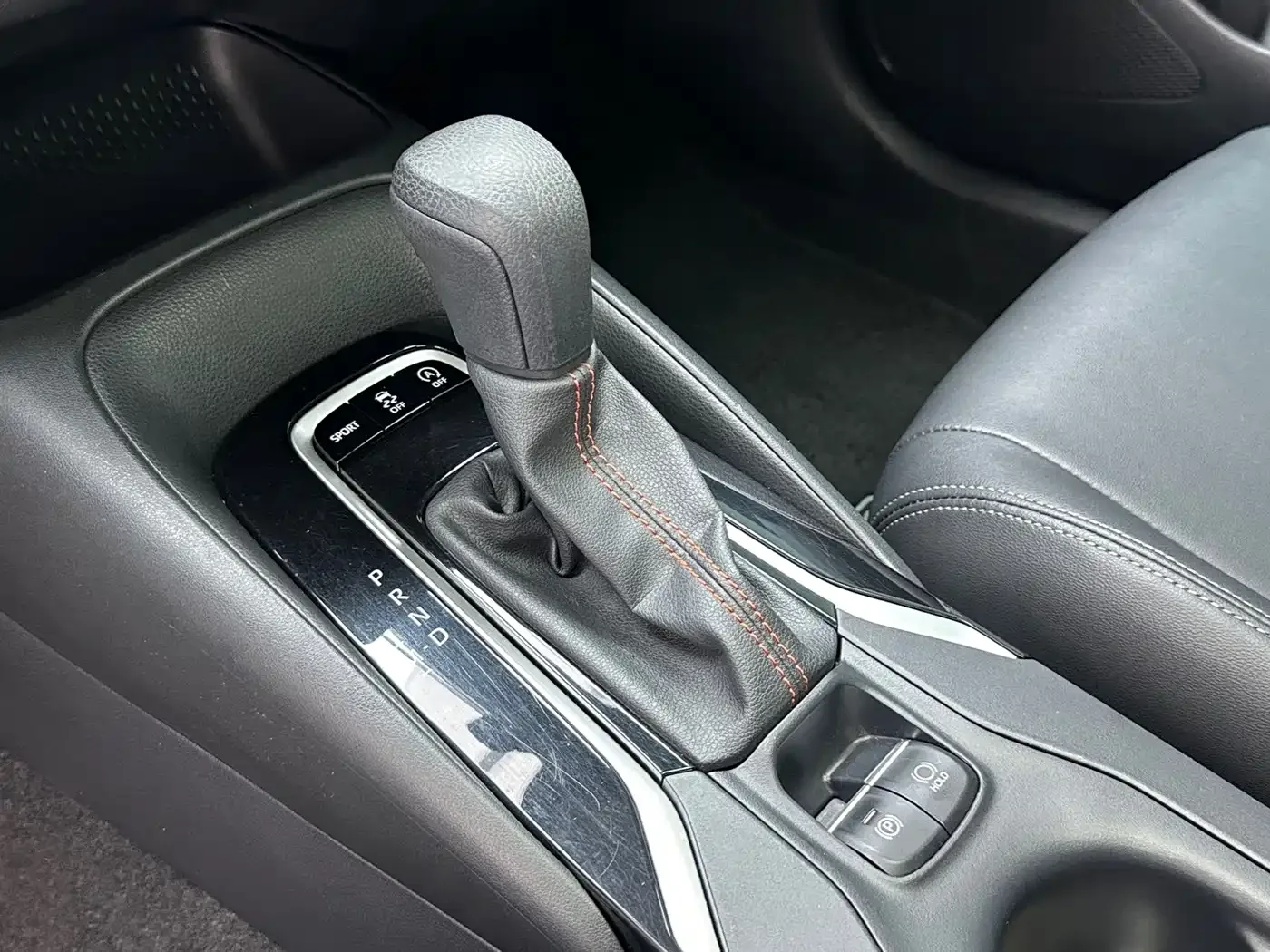 Toyota Corolla 2021 1.2T S-CVT Elite Edition — Фото автомобиля 8