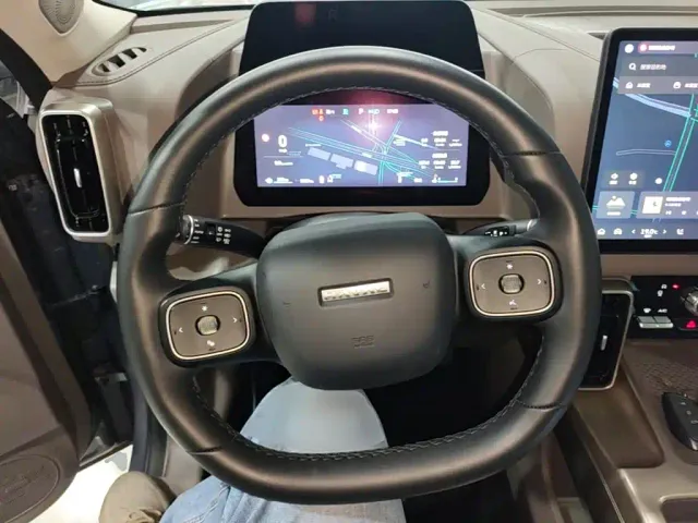 Haval Big Dog — Фото автомобиля 10