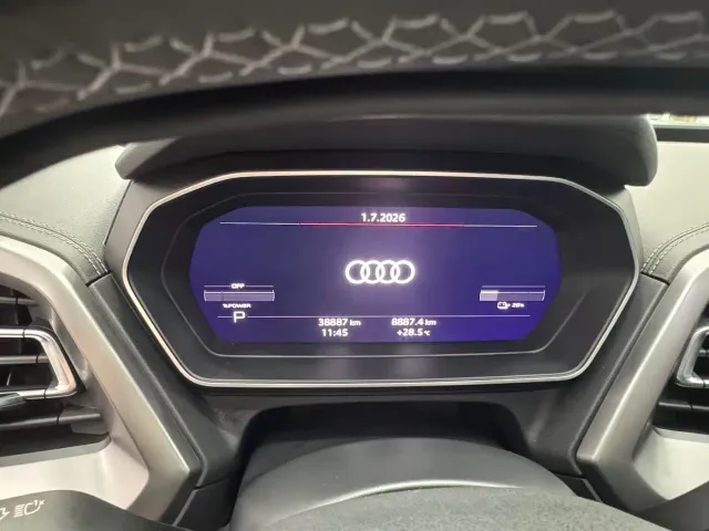 Audi Q4 e-tron — Фото автомобиля 9