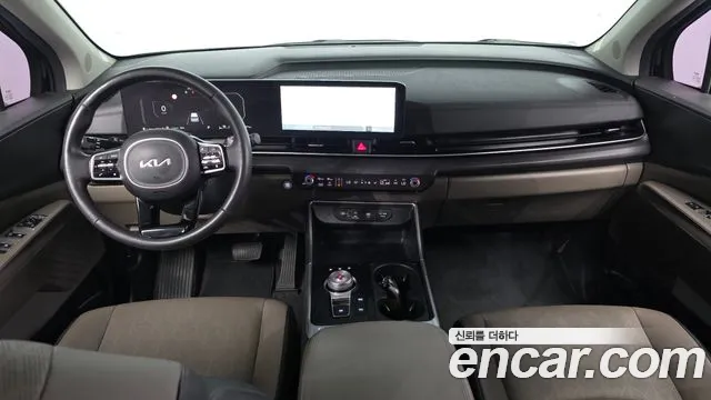 Kia Carnival Generation 4 — Фото автомобиля 9