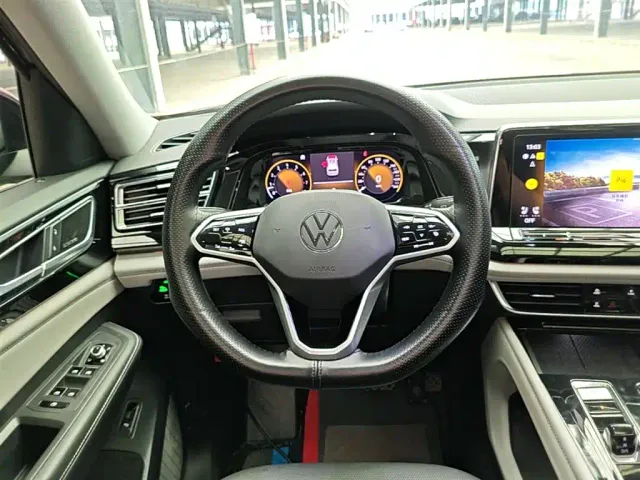 Volkswagen Teramont — Фото автомобиля 10