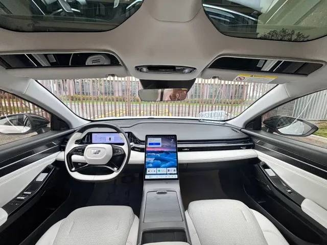 Geely Galaxy L6 — Фото автомобиля 6