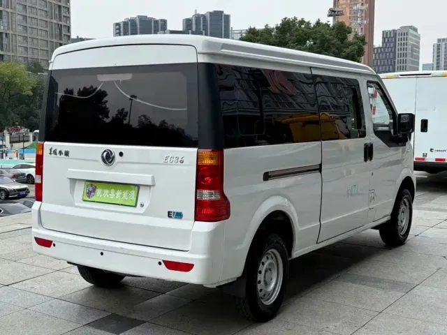 Dongfeng Xiaokang EC36 — Фото автомобиля 9