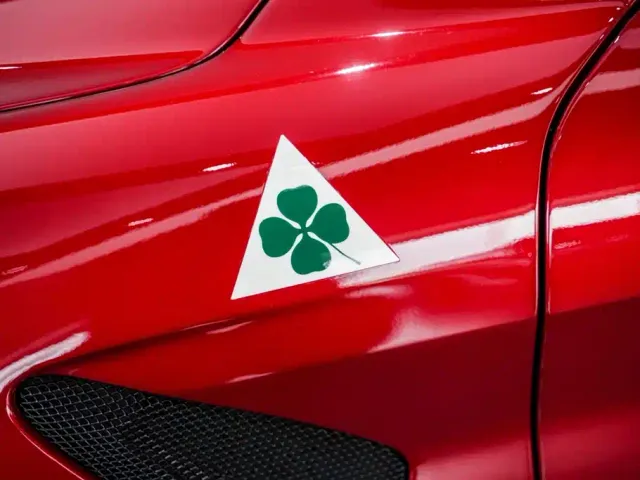 Alfa Romeo Giulia — Фото автомобиля 8