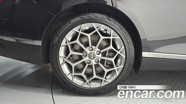 Genesis G80 Бензин 2.5 турбо 2WD — Фото автомобиля 4