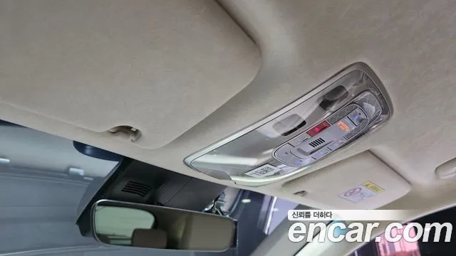 Genesis GV70 — Фото автомобиля 26