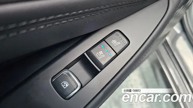 Kia K8 The New K8 2.5 Бензин 2WD — Фото автомобиля 17