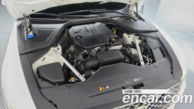 Genesis G80 Бензин 2.5 турбо AWD — Фото автомобиля 4