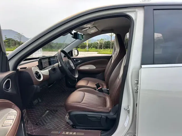 Wuling Bingo — Фото автомобиля 23