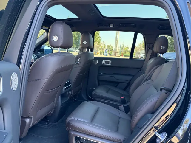 Li Auto Li L8 2023 Pro — Фото автомобиля 6