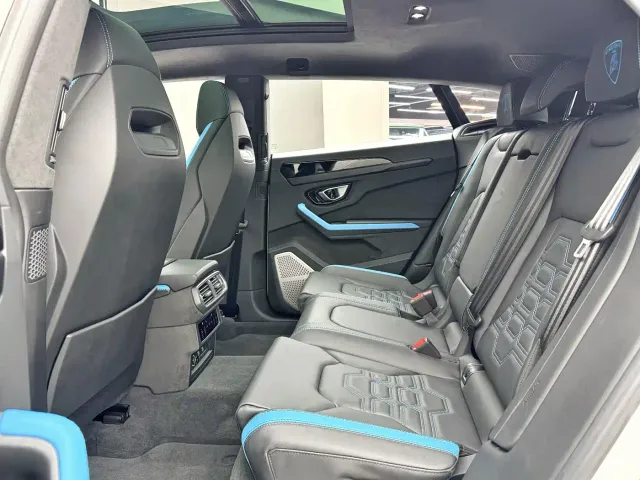 Lamborghini Urus — Фото автомобиля 5