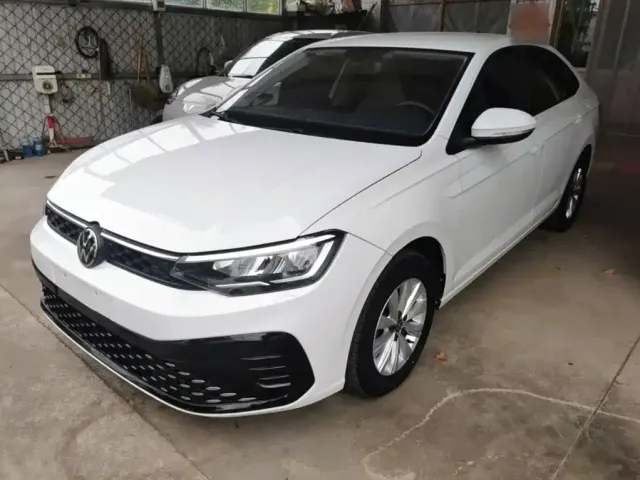 Фотография автомобиля — Volkswagen Lavida