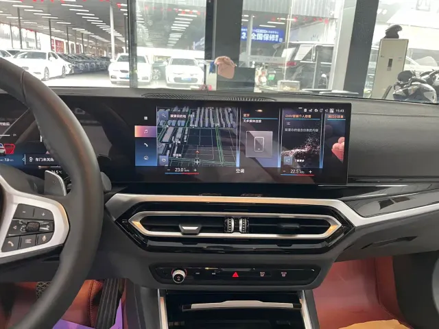 BMW 3 Series — Фото автомобиля 10
