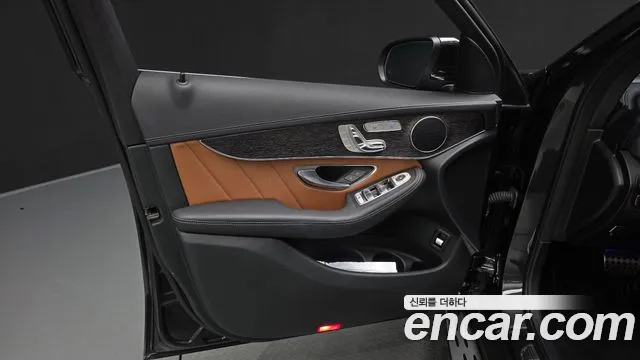 Mercedes-Benz GLC-Class X253 — Фото автомобиля 24