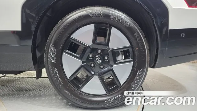 Hyundai Santa Fe MX5 — Фото автомобиля 6