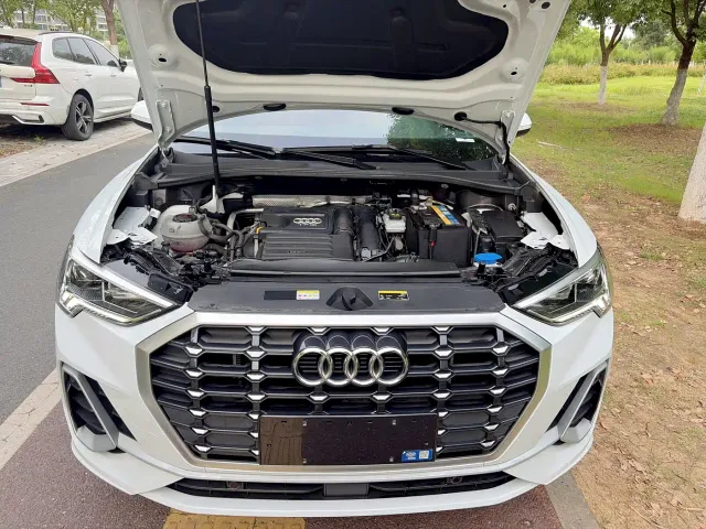 Audi Q3 — Фото автомобиля 21
