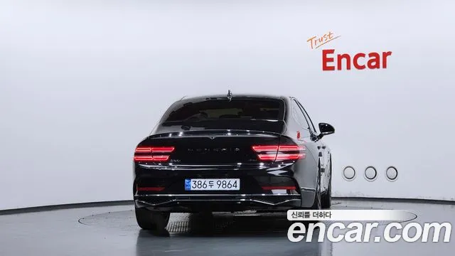 Genesis G80 RG3 — Фото автомобиля 4