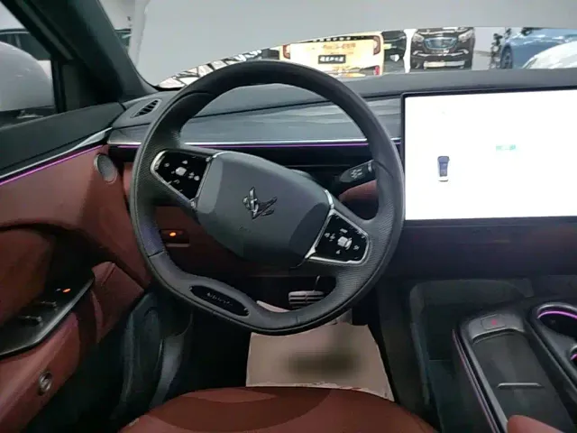 Arcfox Alpha T5 — Фото автомобиля 10