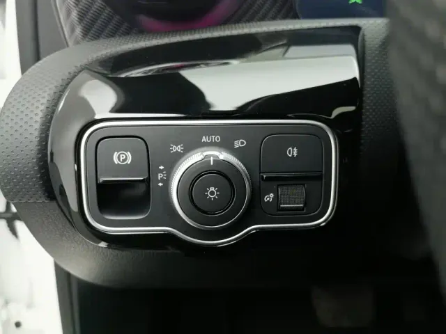 Mercedes-Benz Mercedes-Benz A-Class 2025 A 200 L Fashion Edition — Фото автомобиля 21