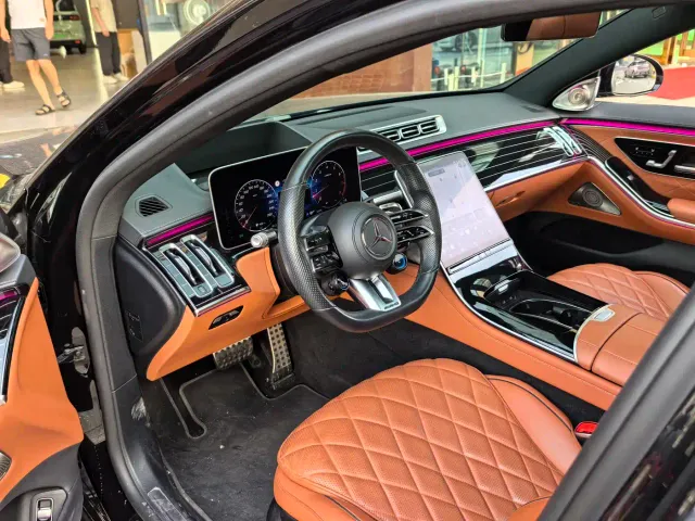 Mercedes-Benz S-Class — Фото автомобиля 9