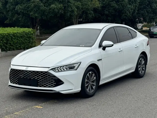 Фотография автомобиля — BYD Qin PLUS