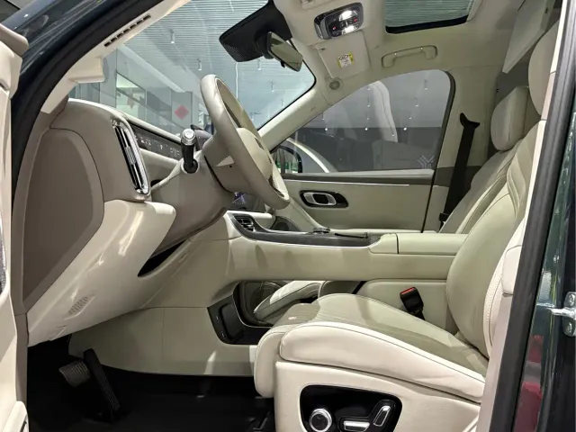 Geely Galaxy M9 — Фото автомобиля 4