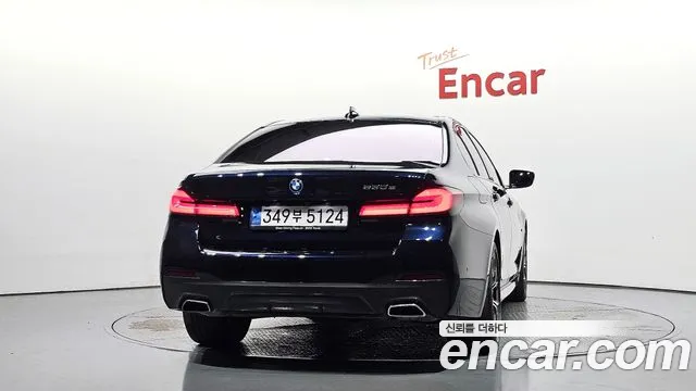 BMW 5-Series 5 серия (G30) — Фото автомобиля 4