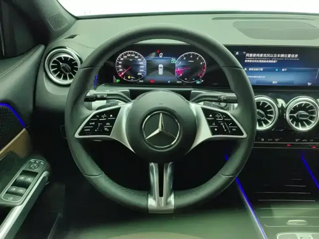 Mercedes-Benz GLB-Class — Фото автомобиля 15