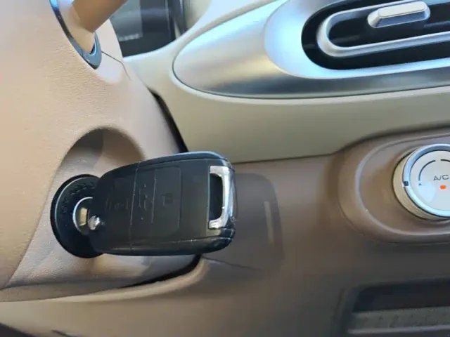Wuling Hongguang Mini EV — Фото автомобиля 8