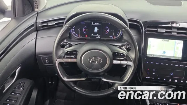 Hyundai Tucson Tucson (NX4) Бензин 1.6 турбо 2WD — Фото автомобиля 13