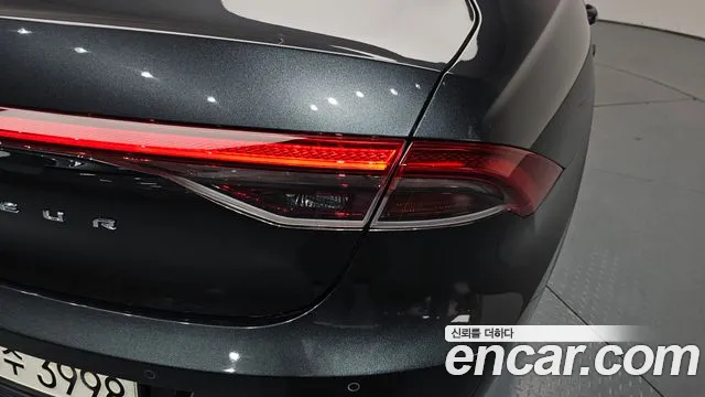 Hyundai Grandeur Новый Grandeur IG — Фото автомобиля 20