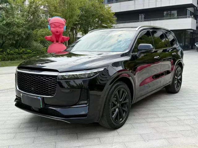 Фотография автомобиля — Li Auto ONE