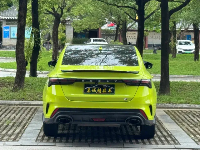 Geely Binrui — Фото автомобиля 13