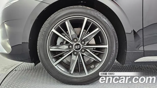 Hyundai Grandeur Новый Grandeur IG — Фото автомобиля 5