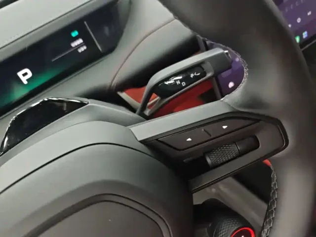 Xiaomi SU7 — Фото автомобиля 13