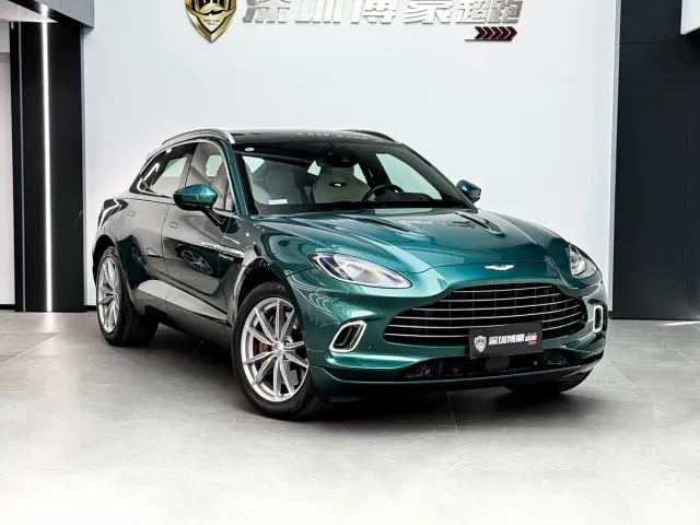 Aston Martin DBX — Фото автомобиля 3