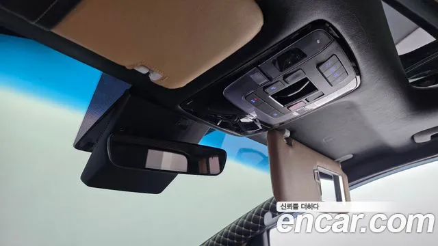 Hyundai Staria Staria L3.5 Lounge 7 мест — Фото автомобиля 24