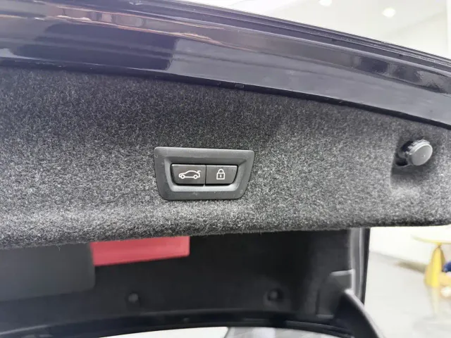 BMW 3 Series — Фото автомобиля 20