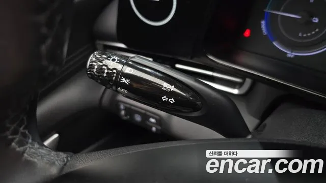 Hyundai Avante CN7 — Фото автомобиля 28