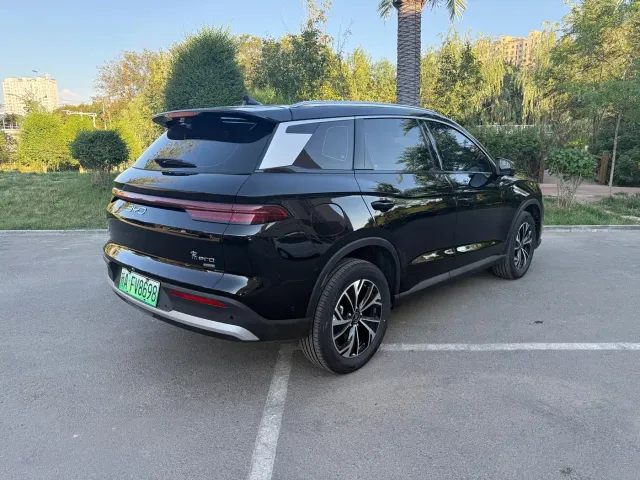 BYD Song Pro — Фото автомобиля 4
